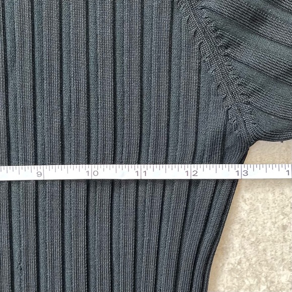 Laetetia black sweater - Picture 7 of 9